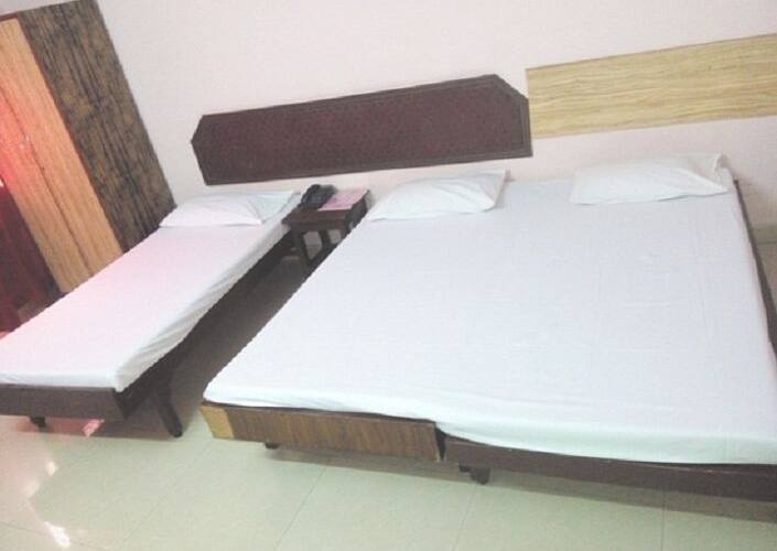 Ganga Tourist Lodge, Varanasi 5